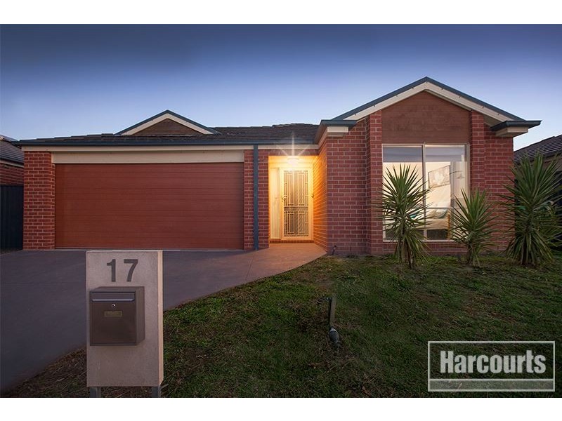17 Dianella Close, Pakenham VIC 3810