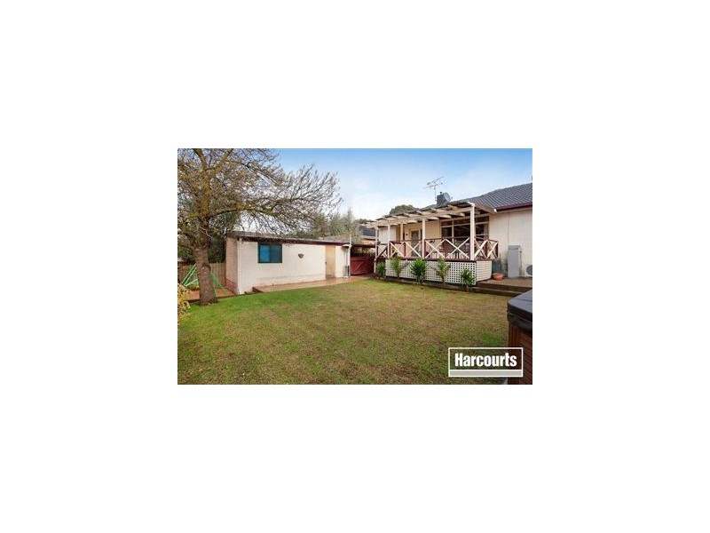 34 Ahern Road, Pakenham VIC 3810