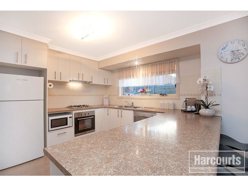 2/39 Tuscany Rise, Pakenham VIC 3810