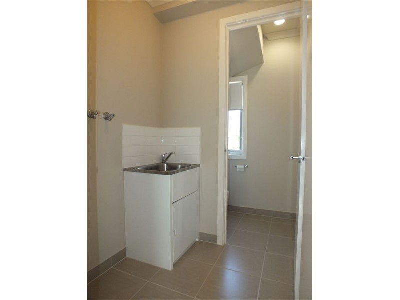 41 Cormorant Parade, Pakenham VIC 3810