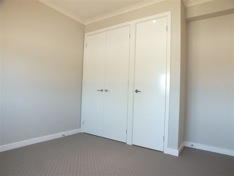 41 Cormorant Parade, Pakenham VIC 3810