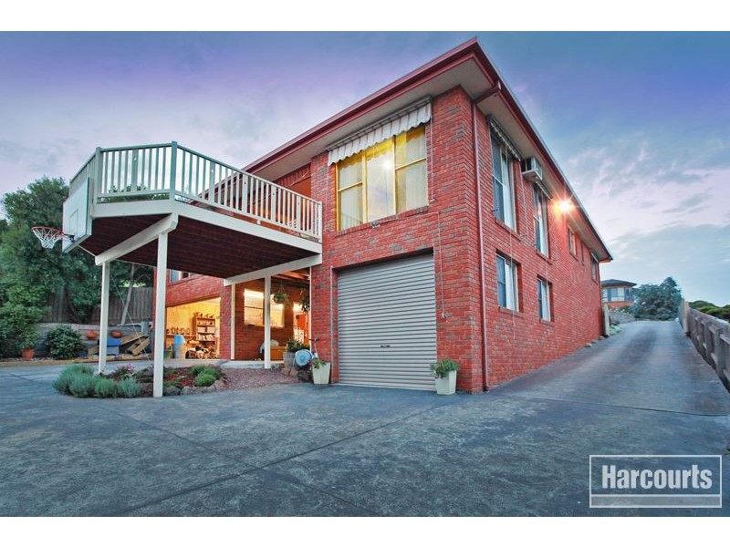 31 Highland Drive, Pakenham VIC 3810