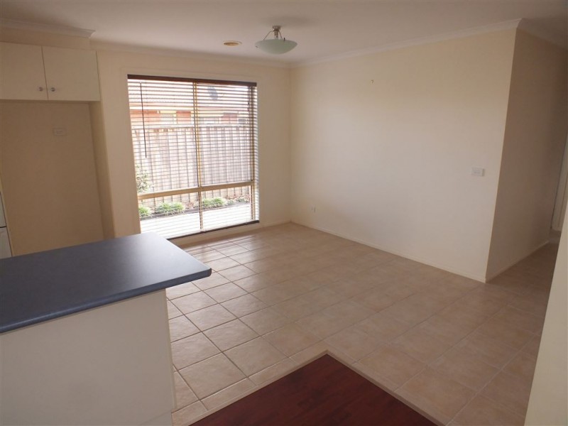 4 Tambo Court, Pakenham VIC 3810