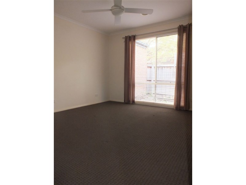 4 Tambo Court, Pakenham VIC 3810