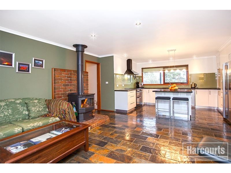 50 Thirteen Mile Road, Garfield VIC 3814