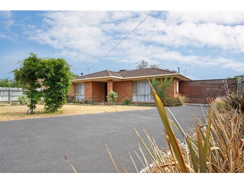 28 Grenville Grove, Rosebud West VIC 3940