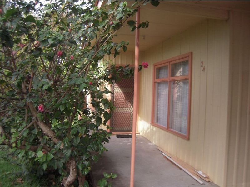 24 Ocean Street, Rosebud VIC 3939