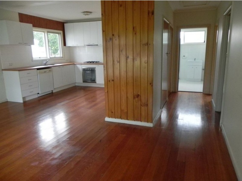 24 Ocean Street, Rosebud VIC 3939