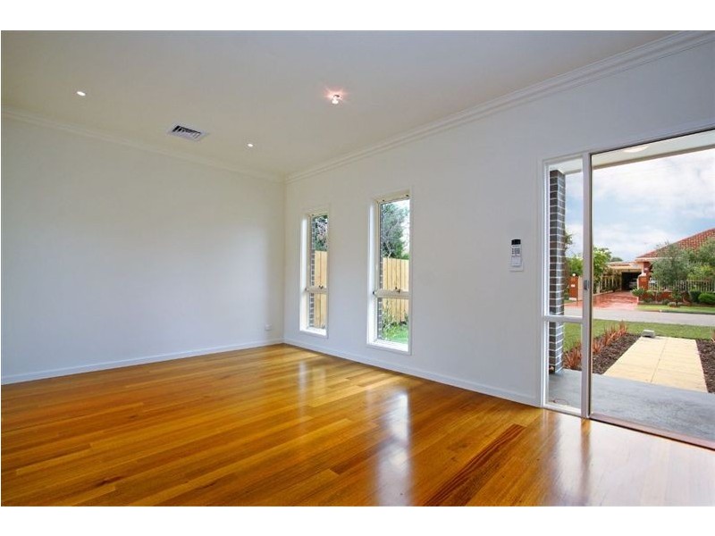 1/12 Baroda Street, Rosebud VIC 3939