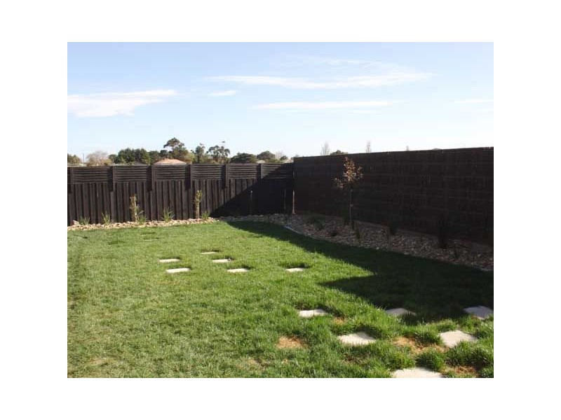 12 Mariner Place, Safety Beach VIC 3936