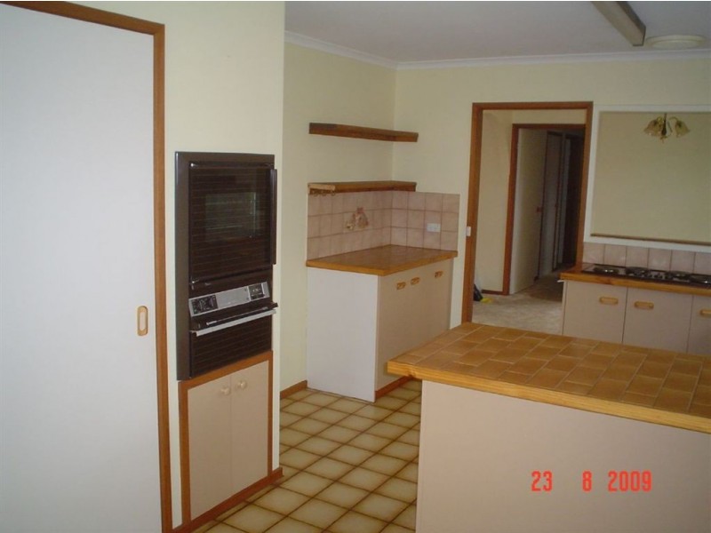 41 Bilbul Avenue, Rosebud VIC 3939