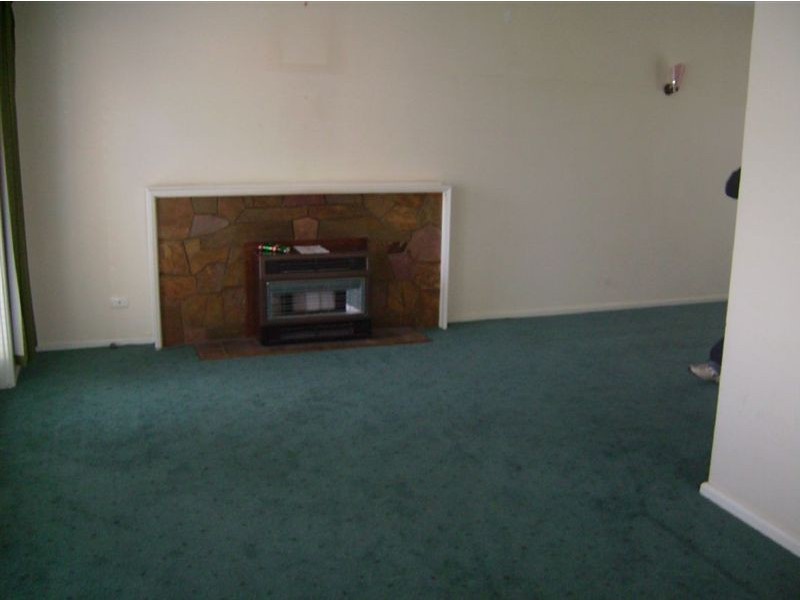 3 Rosebrook Avenue, Rosebud VIC 3939