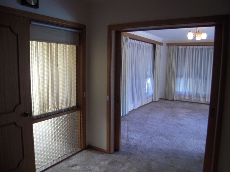 13 Marks Avenue, Rosebud VIC 3939