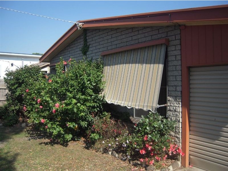 96 Sixth Avenue, Rosebud VIC 3939