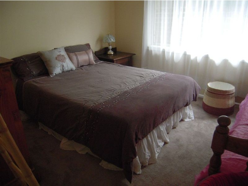 21 Hayes Avenue, Rosebud VIC 3939