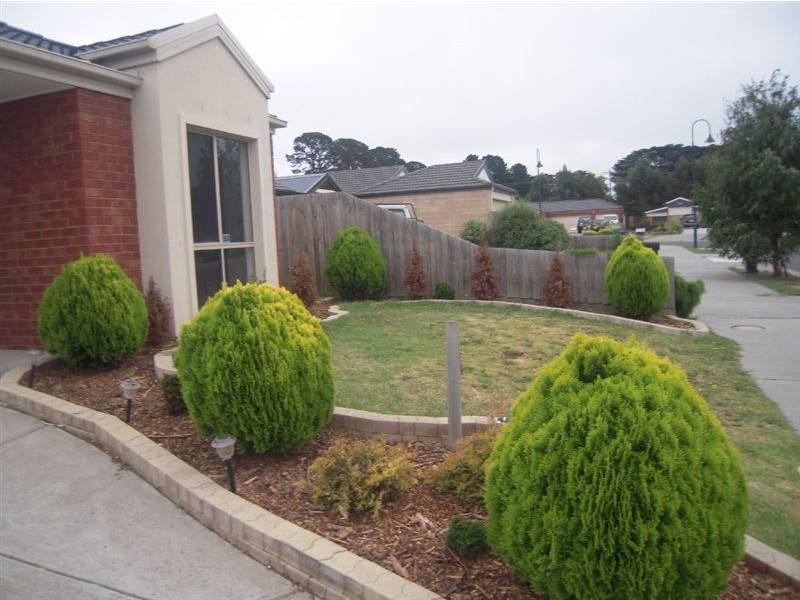 13 Matthew Circuit, Hastings VIC 3915