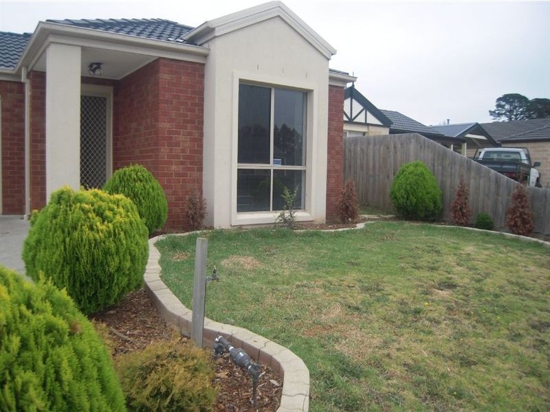 13 Matthew Circuit, Hastings VIC 3915