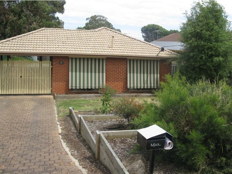 88 Leon Avenue, Rosebud VIC 3939