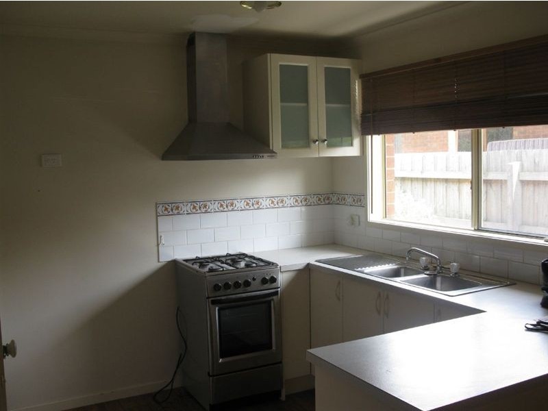 88 Leon Avenue, Rosebud VIC 3939