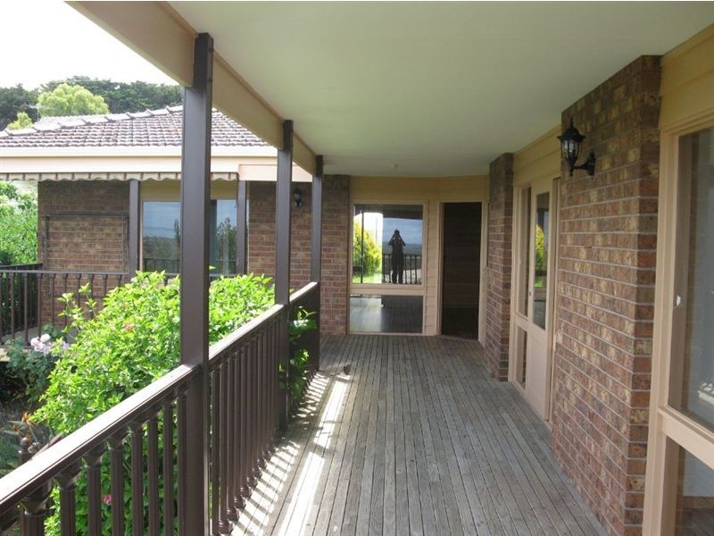 6 Carrington Drive, Rosebud VIC 3939