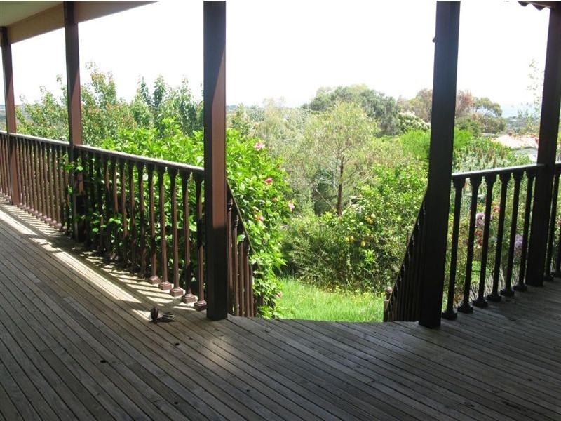 6 Carrington Drive, Rosebud VIC 3939