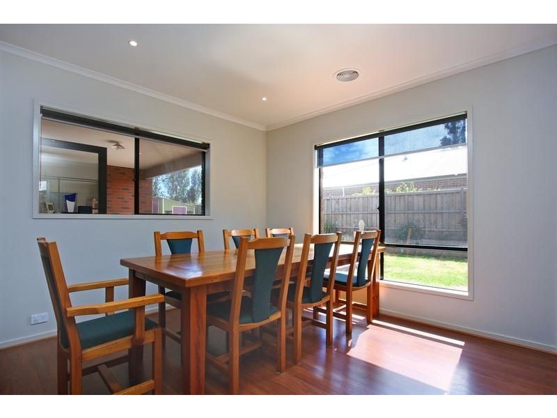 2 Parkedge Circuit, Rosebud VIC 3939