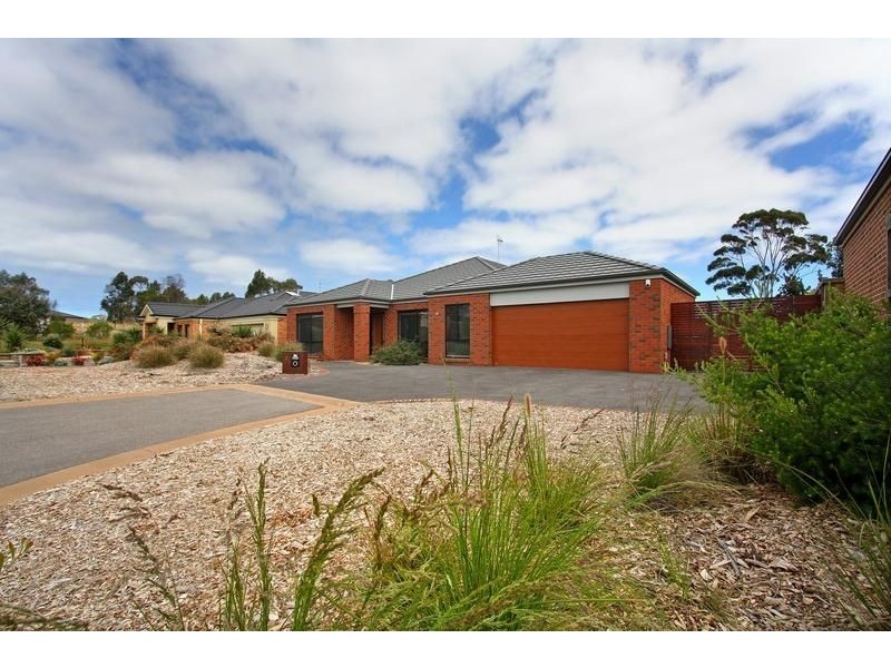 2 Parkedge Circuit, Rosebud VIC 3939