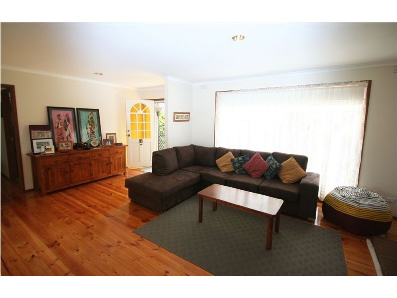 1 Allambi Avenue, Rosebud VIC 3939