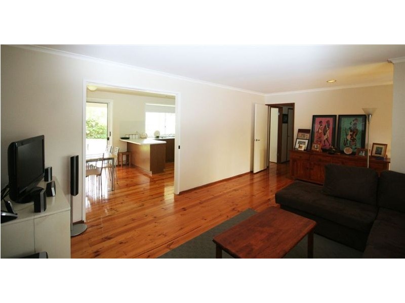 1 Allambi Avenue, Rosebud VIC 3939