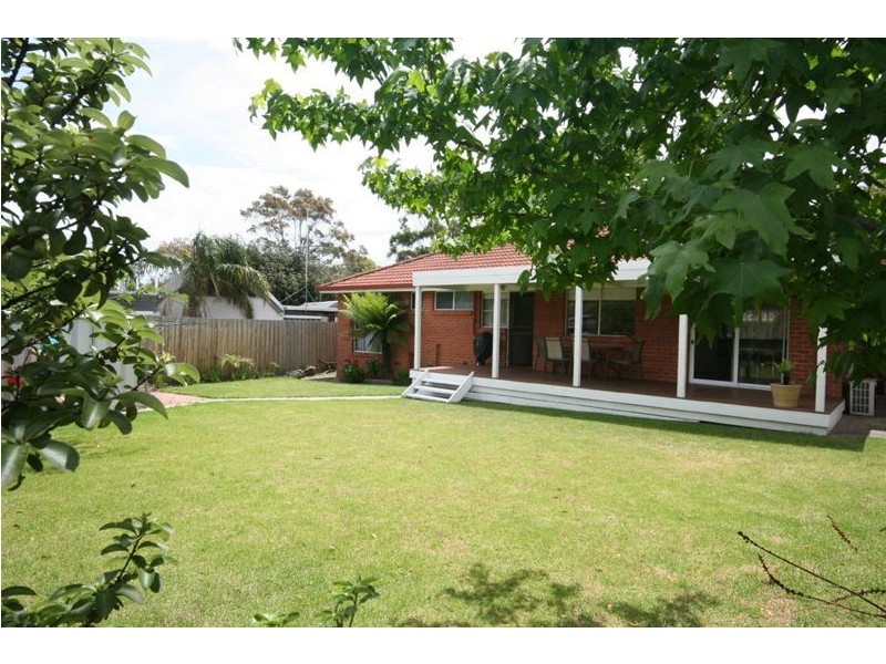 1 Allambi Avenue, Rosebud VIC 3939