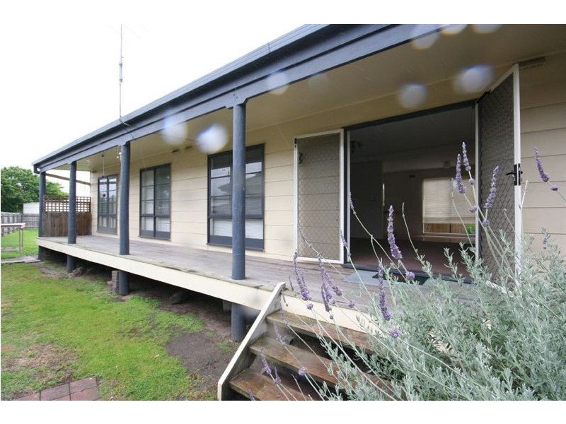 70 Potton Avenue, Rosebud VIC 3939