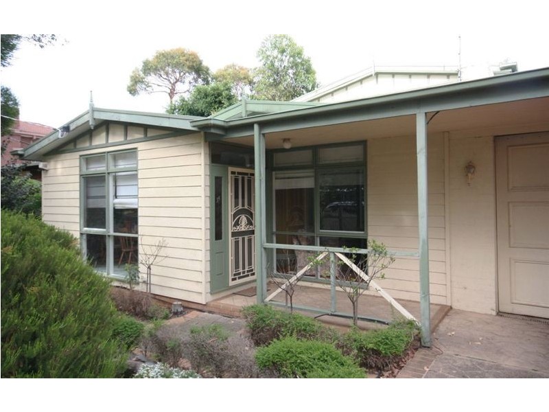 20 Overlea Avenue, Rosebud VIC 3939