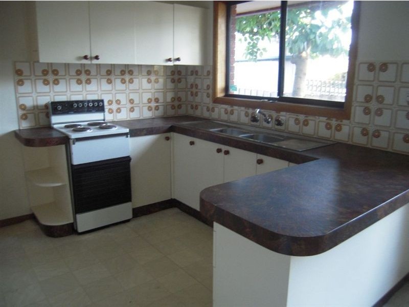 1/2 Martin Street, Rosebud VIC 3939