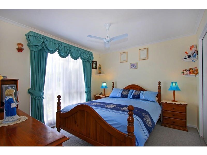 65 Carrathool Avenue, Rosebud VIC 3939