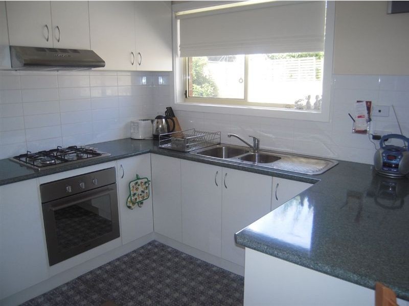 2/91 Foam Street, Rosebud VIC 3939