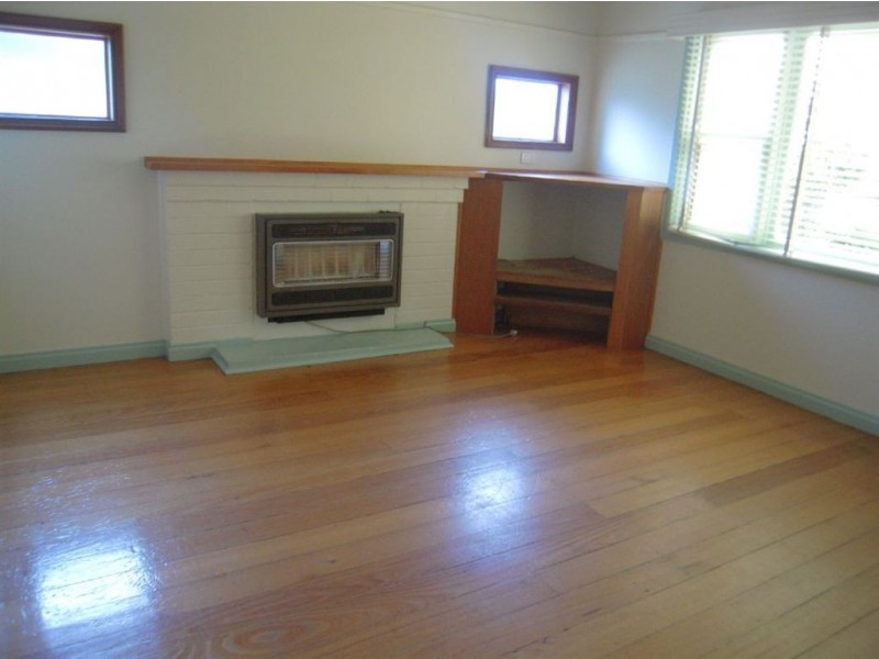25 Mark Street, Rosebud VIC 3939