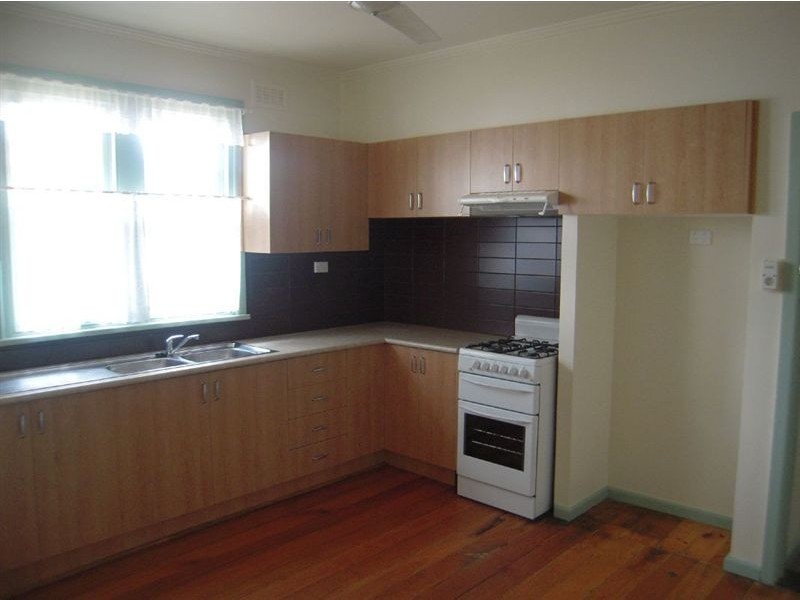 25 Mark Street, Rosebud VIC 3939