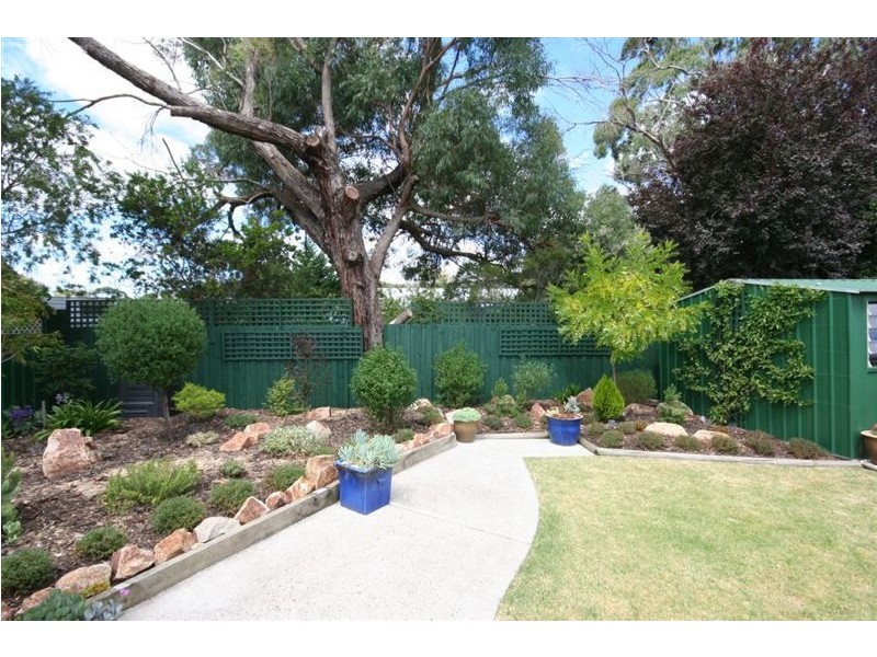 27 Clovelly Avenue, Rosebud VIC 3939