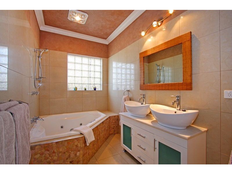 138 Spray Street, Rosebud VIC 3939