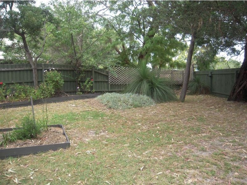 11 Leisure Way, Rosebud VIC 3939