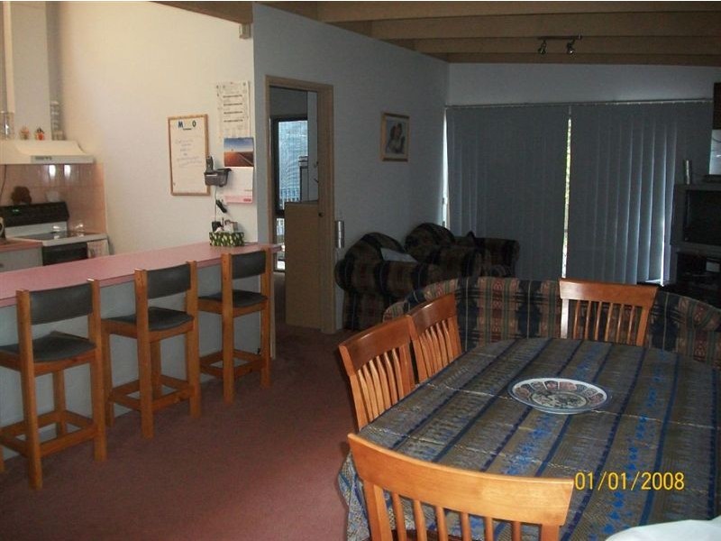 16 Milton Road, Rye VIC 3941