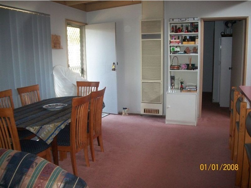 16 Milton Road, Rye VIC 3941