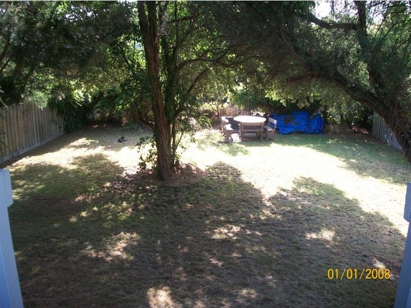 16 Milton Road, Rye VIC 3941