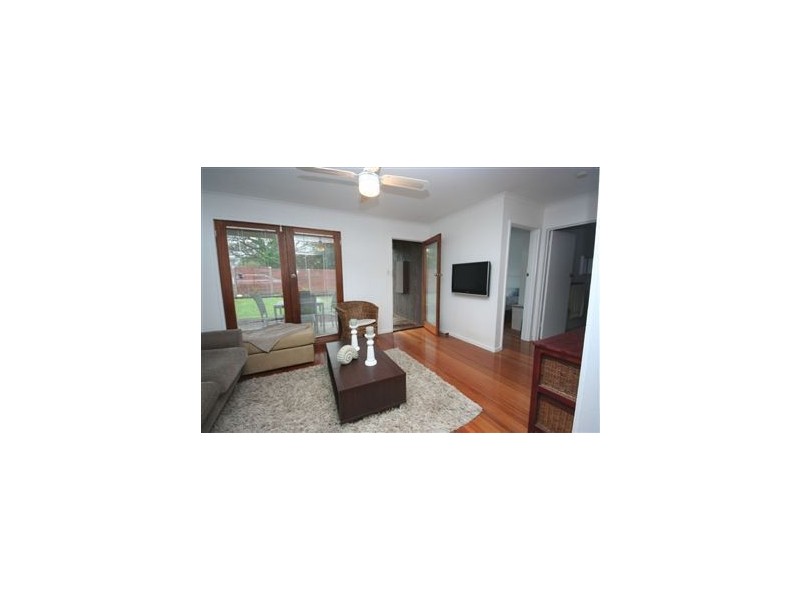 56 Foam Street, Rosebud VIC 3939