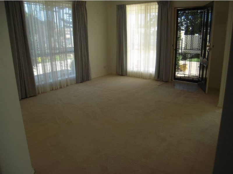 1/11 Wilson Street, Rosebud VIC 3939