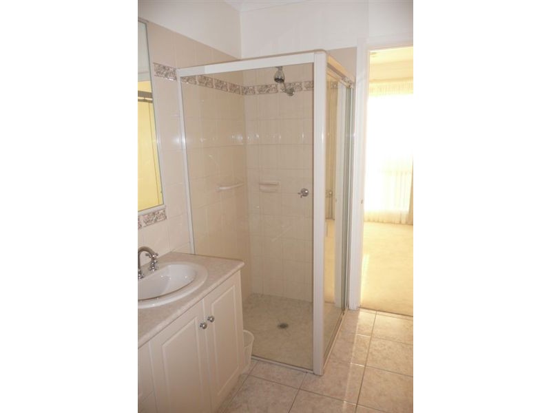 1/11 Wilson Street, Rosebud VIC 3939