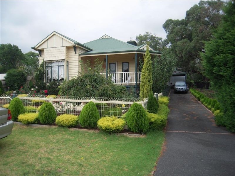 41 Nixon Street, Rosebud VIC 3939