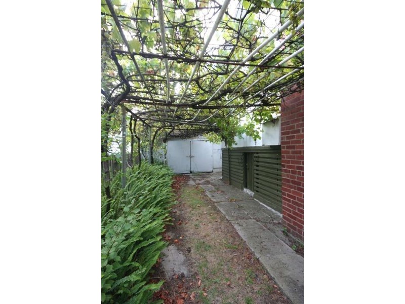 43 Jetty Road, Rosebud VIC 3939