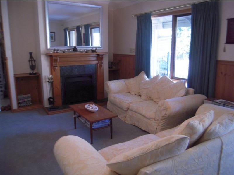 9 Fenton Avenue, Rosebud VIC 3939