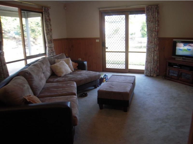 9 Fenton Avenue, Rosebud VIC 3939